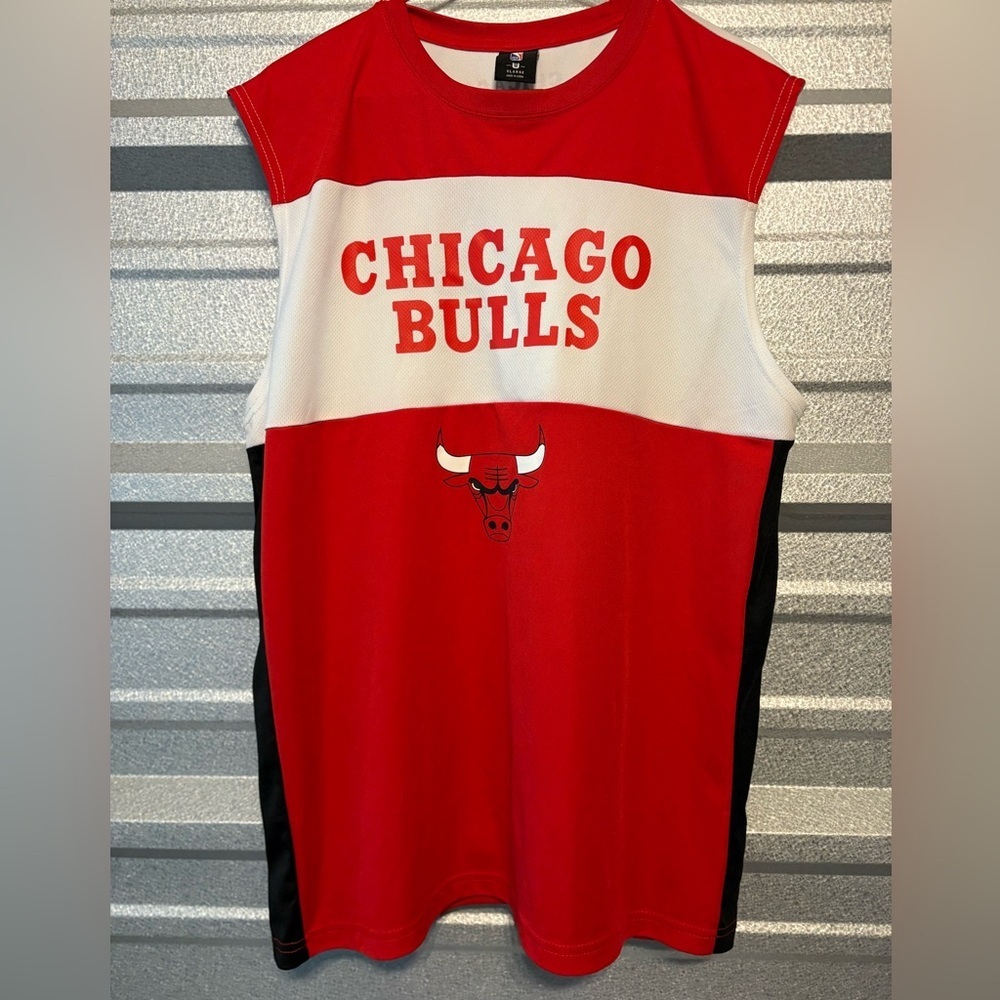 NBA Red and White Apparel Tag
